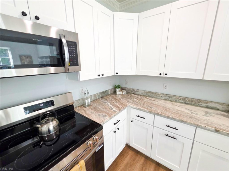 Photo 2 of 31 residential for sale in Suffolk virginia