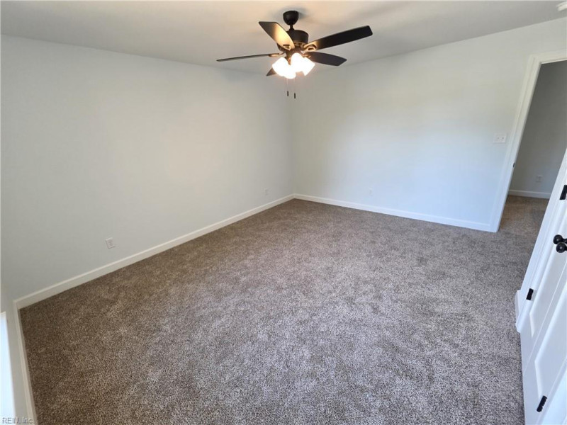 Photo 20 of 31 residential for sale in Suffolk virginia