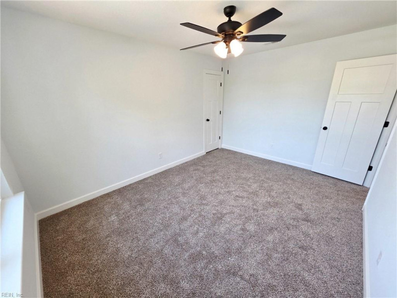 Photo 23 of 31 residential for sale in Suffolk virginia