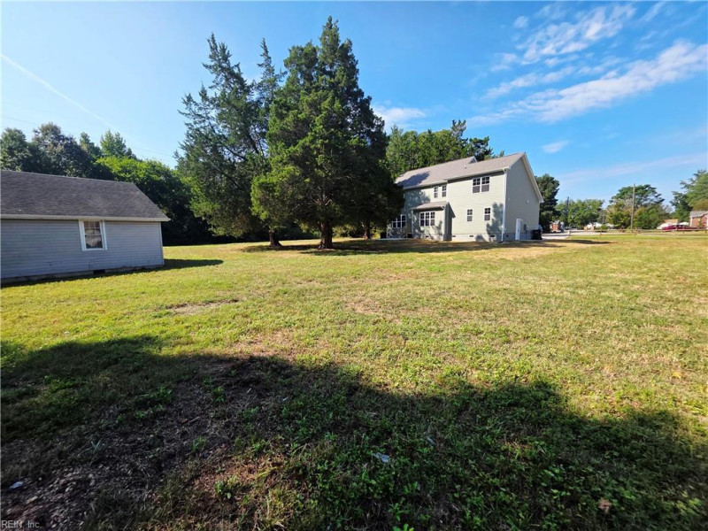 Photo 30 of 31 residential for sale in Suffolk virginia