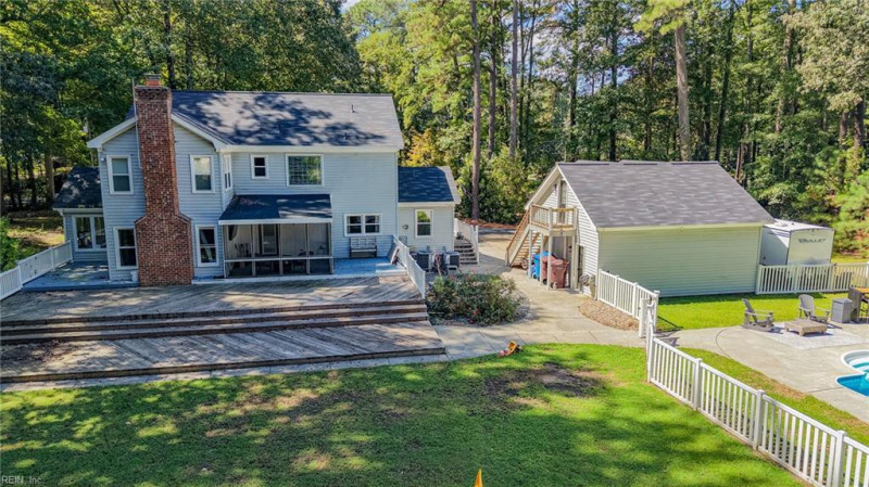 Photo 29 of 30 residential for sale in Chesapeake virginia