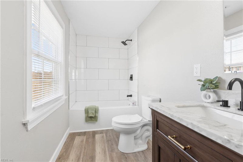 Photo 11 of 24 residential for sale in Newport News virginia