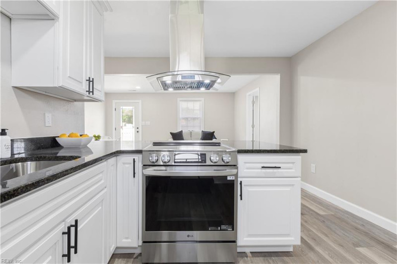 Photo 7 of 24 residential for sale in Newport News virginia