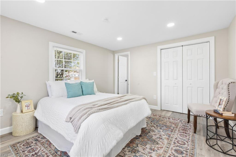 Photo 9 of 24 residential for sale in Newport News virginia