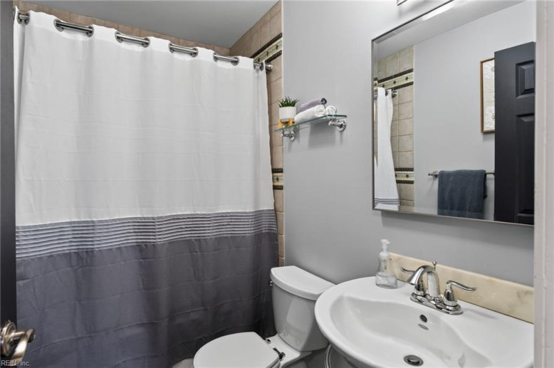 Photo 19 of 49 residential for sale in Hampton virginia Photo 19 of 49 residential for sale in Hampton virginia