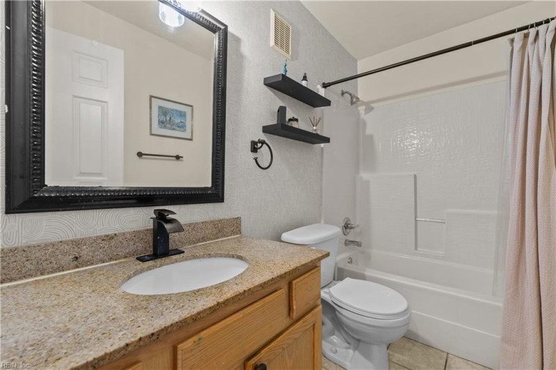 Photo 17 of 27 residential for sale in Virginia Beach virginia Photo 17 of 27 residential for sale in Virginia Beach virginia