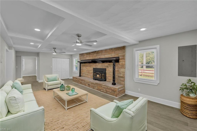 Photo 10 of 46 residential for sale in Norfolk virginia