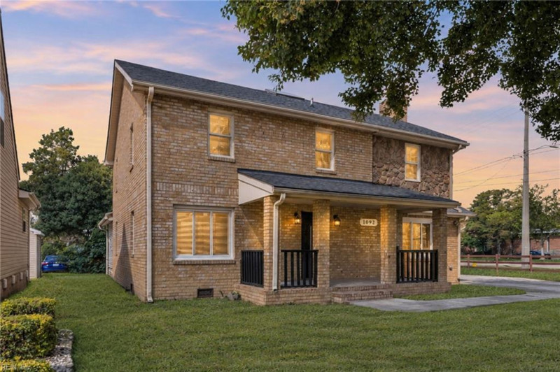Photo 2 of 46 residential for sale in Norfolk virginia
