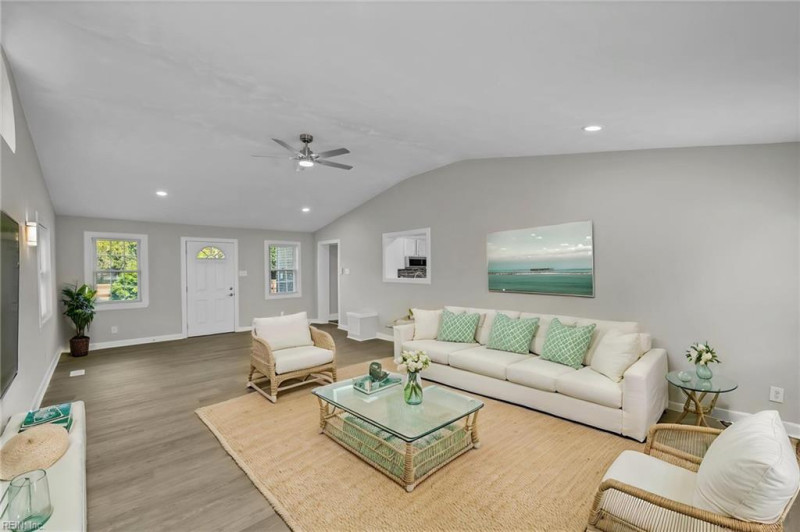 Photo 21 of 46 residential for sale in Norfolk virginia