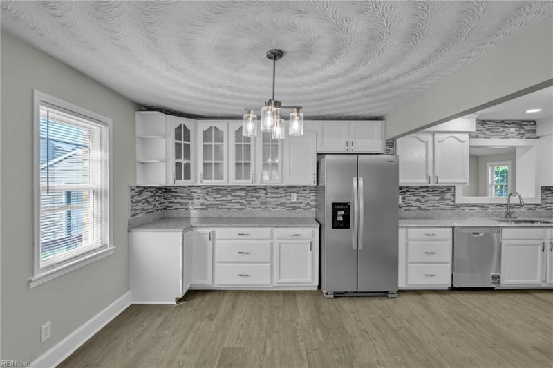Photo 6 of 46 residential for sale in Norfolk virginia