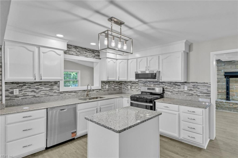 Photo 8 of 46 residential for sale in Norfolk virginia
