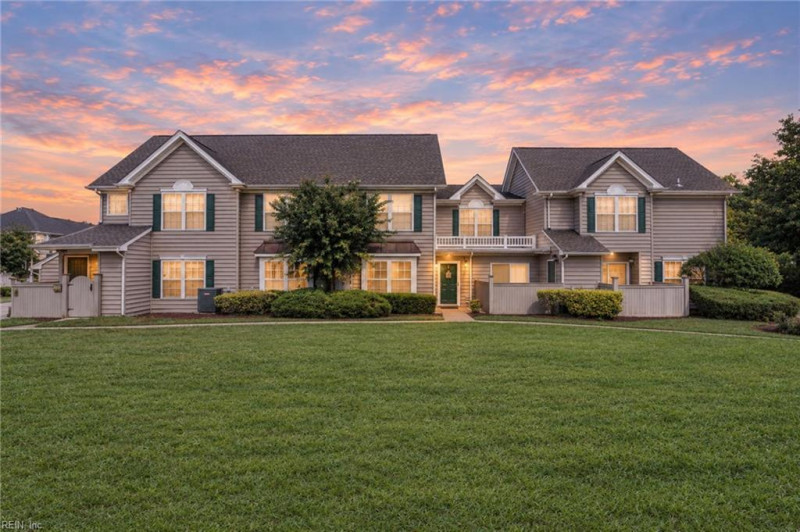 Photo 1 of 43 residential for sale in Chesapeake virginia