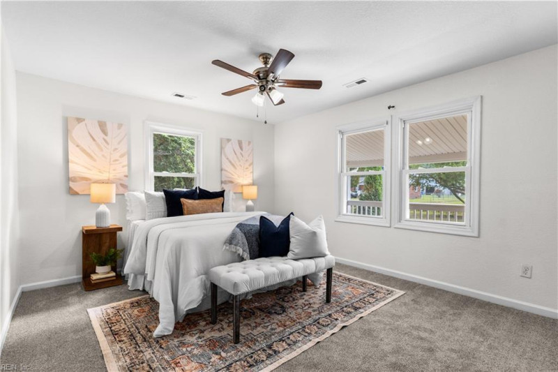 Photo 17 of 41 residential for sale in Chesapeake virginia