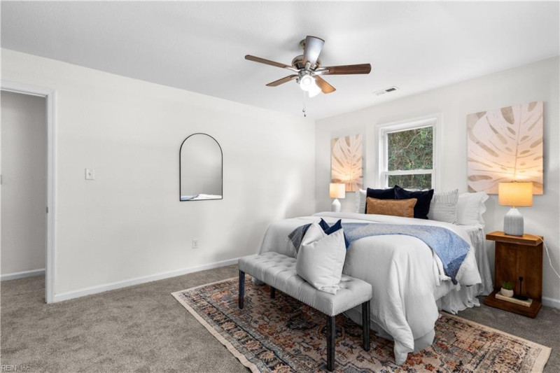 Photo 18 of 41 residential for sale in Chesapeake virginia
