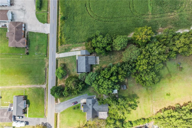 Photo 36 of 41 residential for sale in Chesapeake virginia
