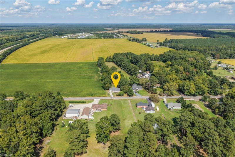 Photo 37 of 41 residential for sale in Chesapeake virginia