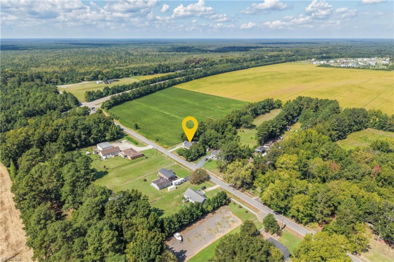 Photo 38 of 41 residential for sale in Chesapeake virginia