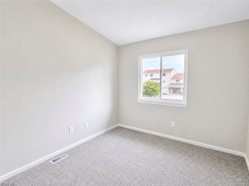 Photo 33 of 42 residential for sale in Hampton virginia Photo 33 of 42 residential for sale in Hampton virginia