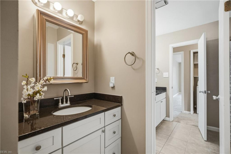 Photo 17 of 38 residential for sale in Virginia Beach virginia