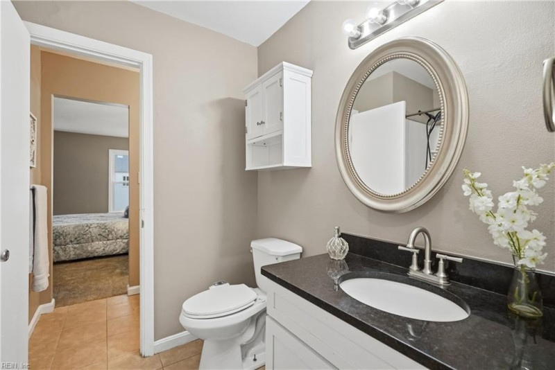 Photo 18 of 38 residential for sale in Virginia Beach virginia