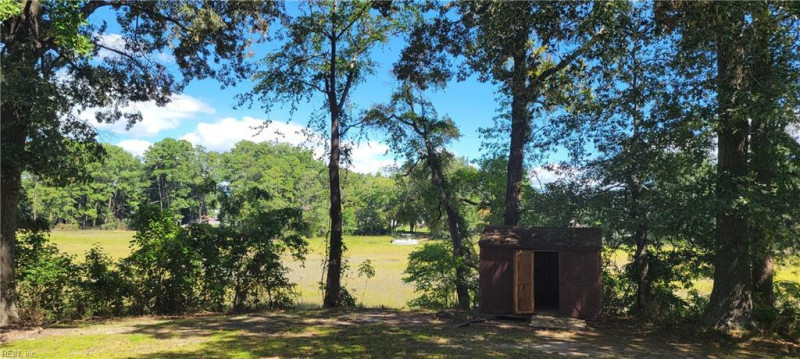 Photo 6 of 20 residential for sale in Suffolk virginia