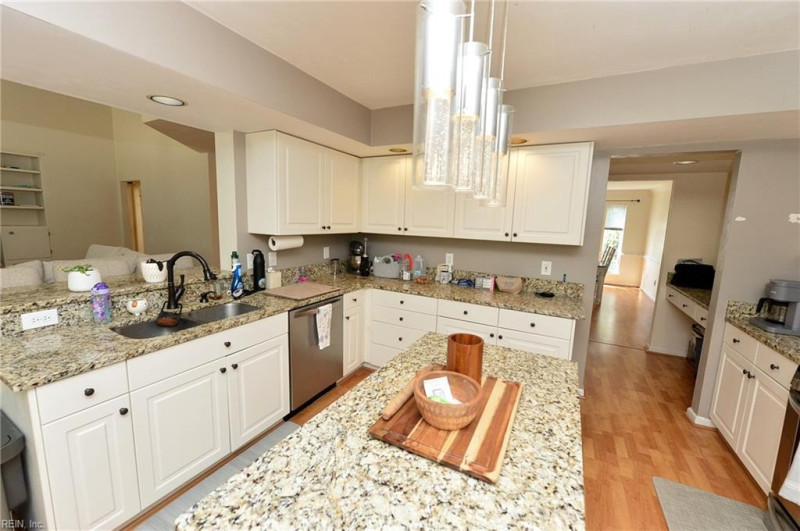 Photo 11 of 37 residential for sale in Virginia Beach virginia Photo 11 of 37 residential for sale in Virginia Beach virginia