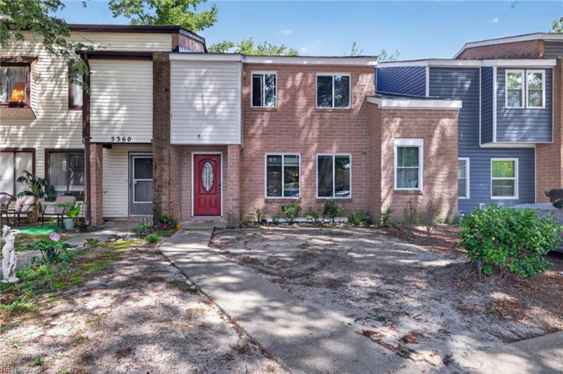 Photo 1 of 25 residential for sale in Virginia Beach virginia