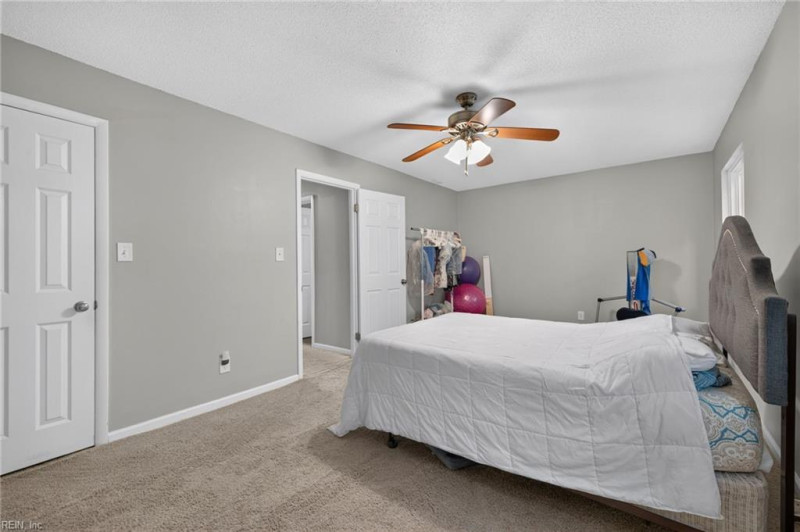 Photo 19 of 25 residential for sale in Virginia Beach virginia