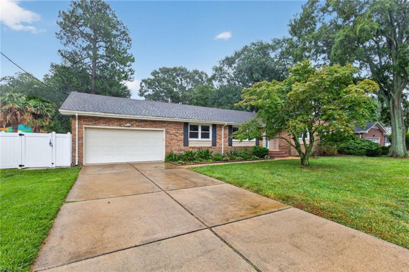 Photo 17 of 45 residential for sale in Virginia Beach virginia Photo 17 of 45 residential for sale in Virginia Beach virginia