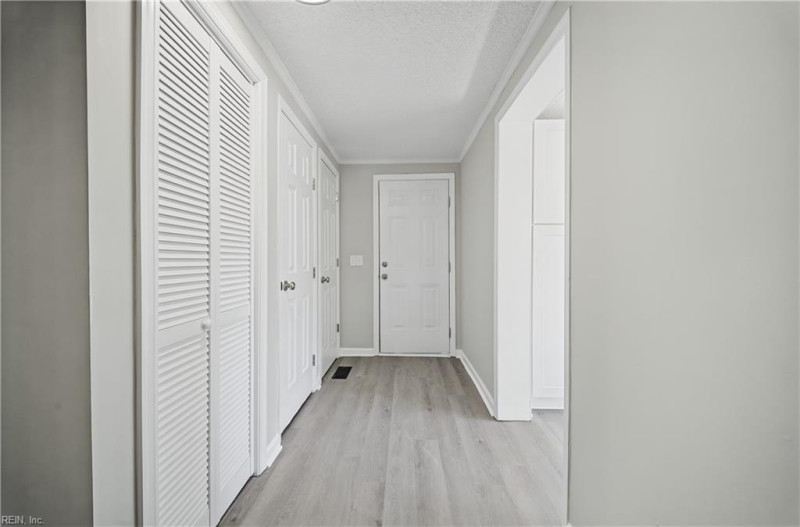 Photo 32 of 45 residential for sale in Suffolk virginia