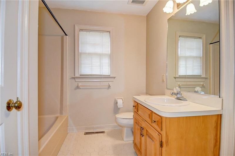 Photo 33 of 49 residential for sale in Norfolk virginia Photo 33 of 49 residential for sale in Norfolk virginia