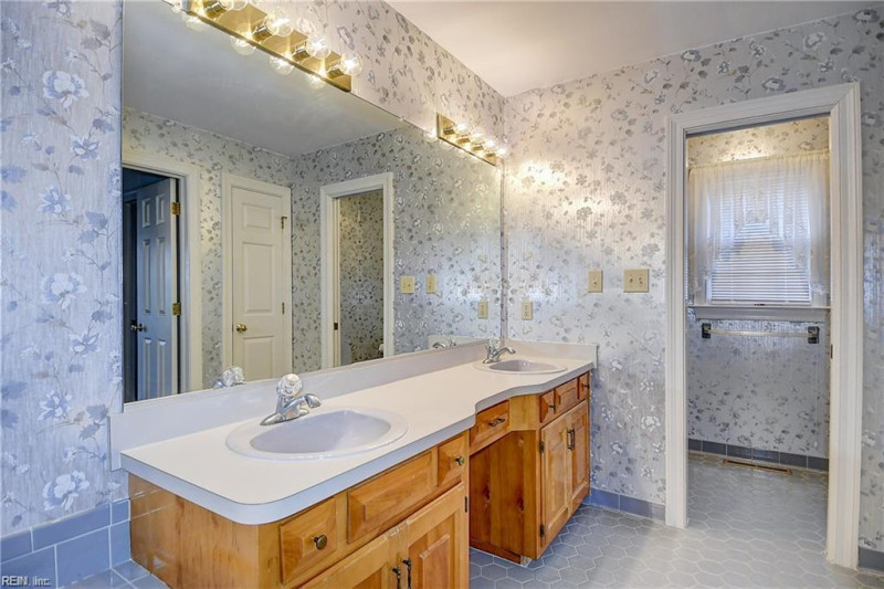 Photo 37 of 49 residential for sale in Norfolk virginia Photo 37 of 49 residential for sale in Norfolk virginia