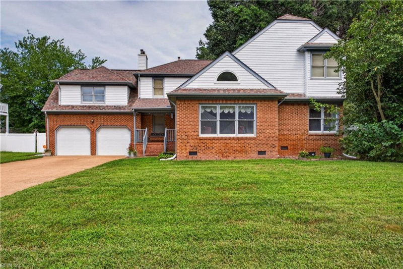 Photo 2 of 21 residential for sale in Chesapeake virginia