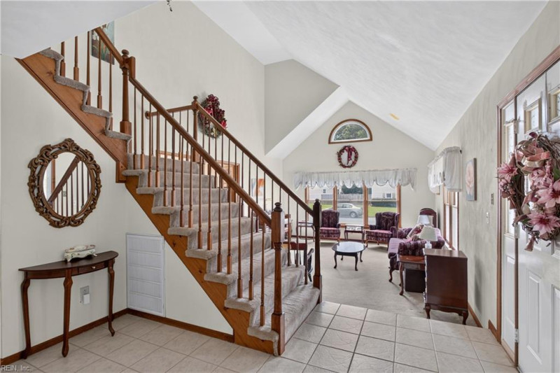 Photo 3 of 21 residential for sale in Chesapeake virginia