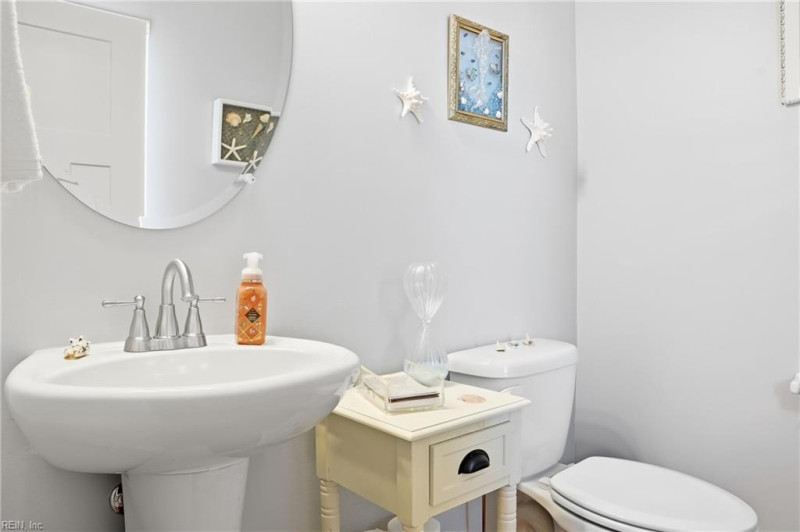 Photo 4 of 42 residential for sale in Suffolk virginia Photo 4 of 42 residential for sale in Suffolk virginia