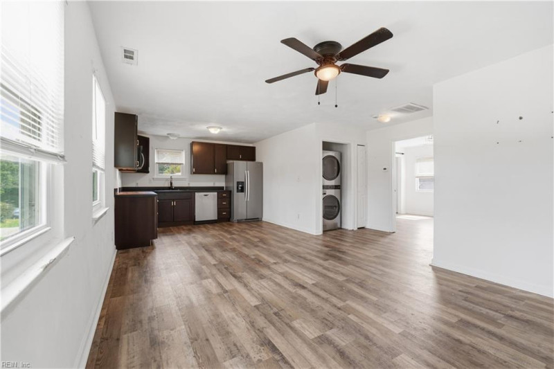 Photo 29 of 43 residential for sale in Virginia Beach virginia