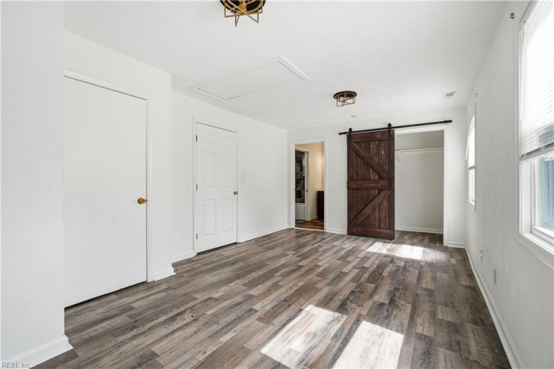 Photo 33 of 43 residential for sale in Virginia Beach virginia