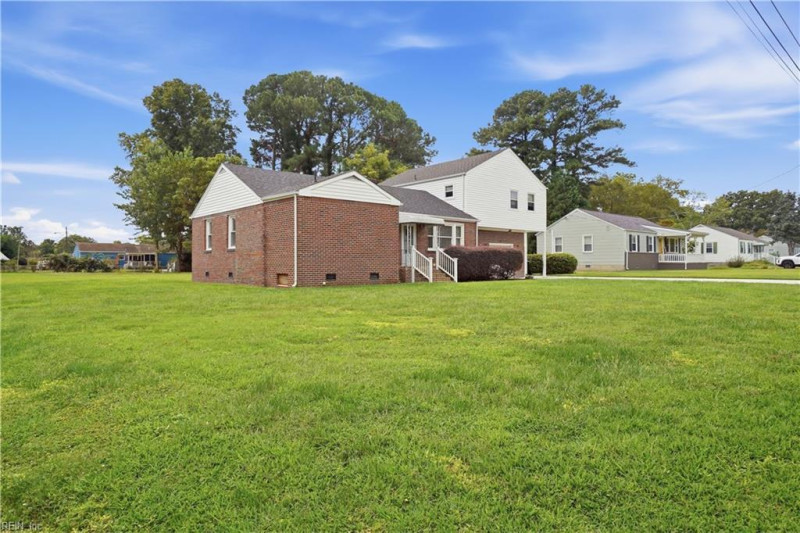 Photo 41 of 43 residential for sale in Virginia Beach virginia