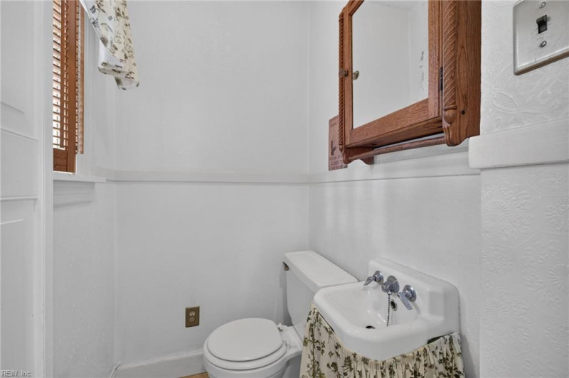 Photo 10 of 47 residential for sale in Newport News virginia Photo 10 of 47 residential for sale in Newport News virginia
