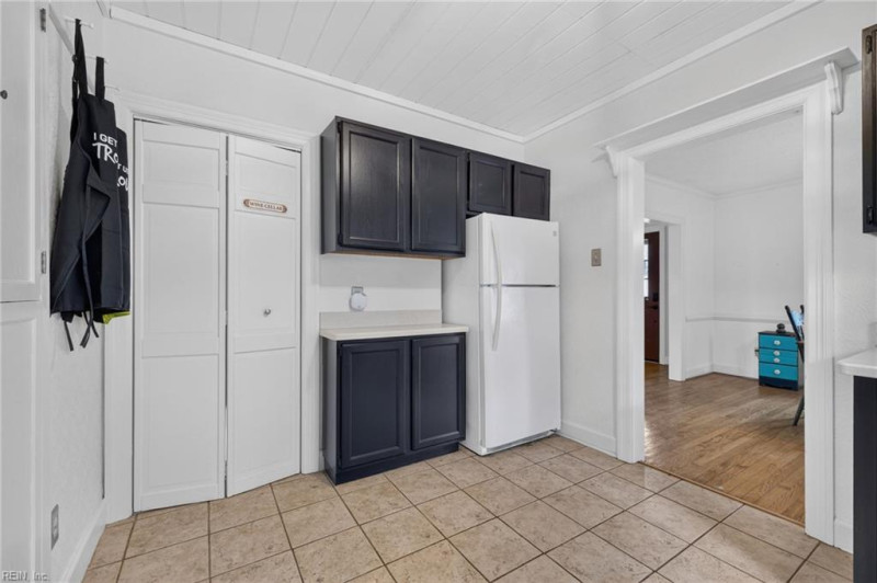 Photo 12 of 47 residential for sale in Newport News virginia Photo 12 of 47 residential for sale in Newport News virginia