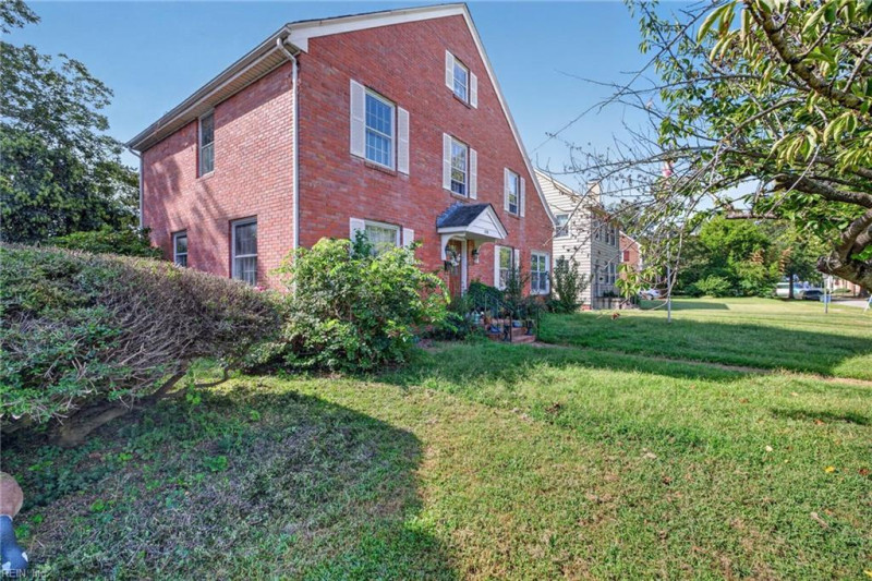Photo 6 of 47 residential for sale in Newport News virginia Photo 6 of 47 residential for sale in Newport News virginia
