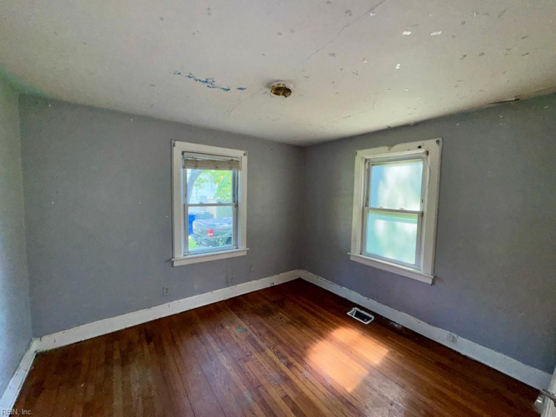 Photo 10 of 12 residential for sale in Norfolk virginia Photo 10 of 12 residential for sale in Norfolk virginia