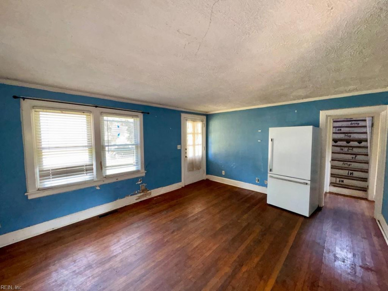 Photo 4 of 12 residential for sale in Norfolk virginia Photo 4 of 12 residential for sale in Norfolk virginia