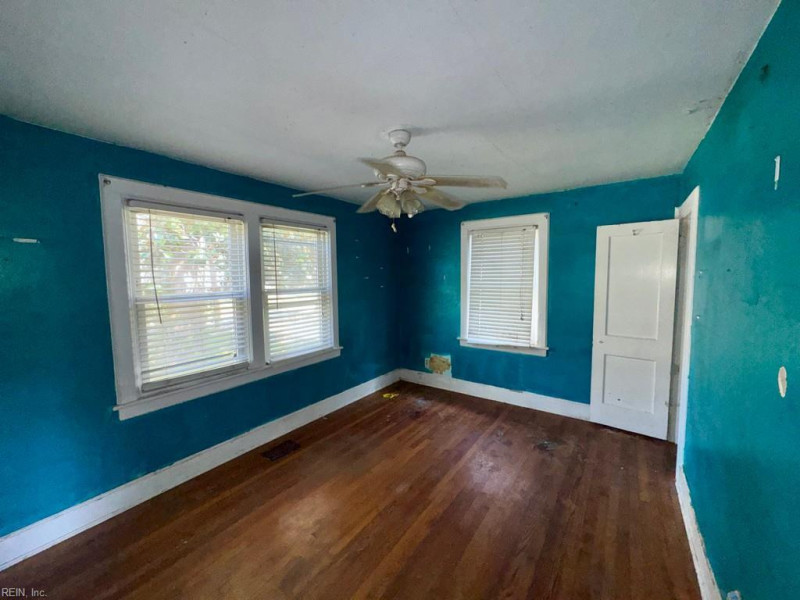 Photo 7 of 12 residential for sale in Norfolk virginia Photo 7 of 12 residential for sale in Norfolk virginia