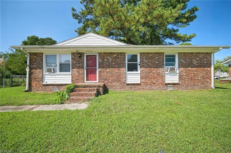 Photo 1 of 27 residential for sale in Chesapeake virginia
