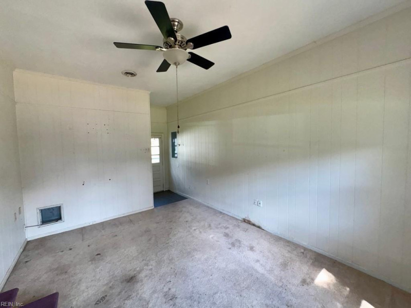 Photo 7 of 16 residential for sale in Chesapeake virginia Photo 7 of 16 residential for sale in Chesapeake virginia