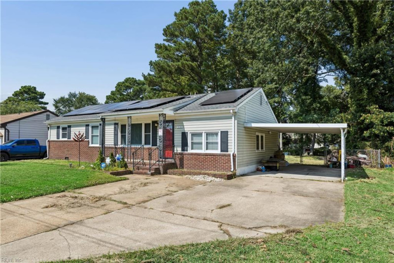 Photo 34 of 38 residential for sale in Chesapeake virginia