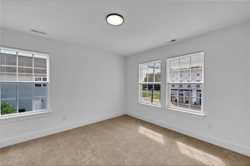 Photo 35 of 50 residential for sale in Hampton virginia Photo 35 of 50 residential for sale in Hampton virginia