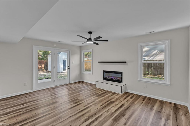 Photo 17 of 50 residential for sale in Virginia Beach virginia