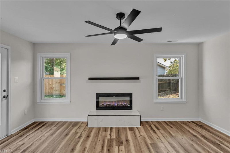 Photo 21 of 50 residential for sale in Virginia Beach virginia